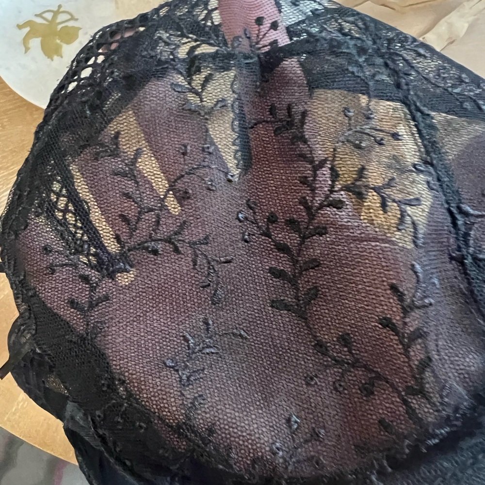 Victoria's Secret Black Sheer Lace Underwire Balconnet Bra 36DD - Picture 3 of 6